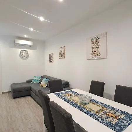 Apartment Casa Azzurra By Casa In Mente Cefalu